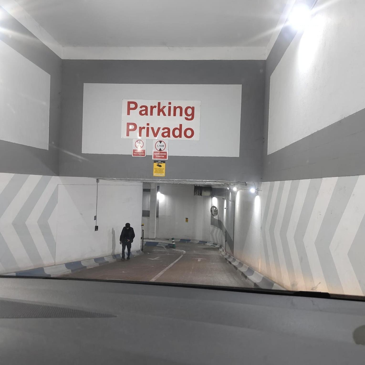 Apartment Gongora Con Parking Cordoba
